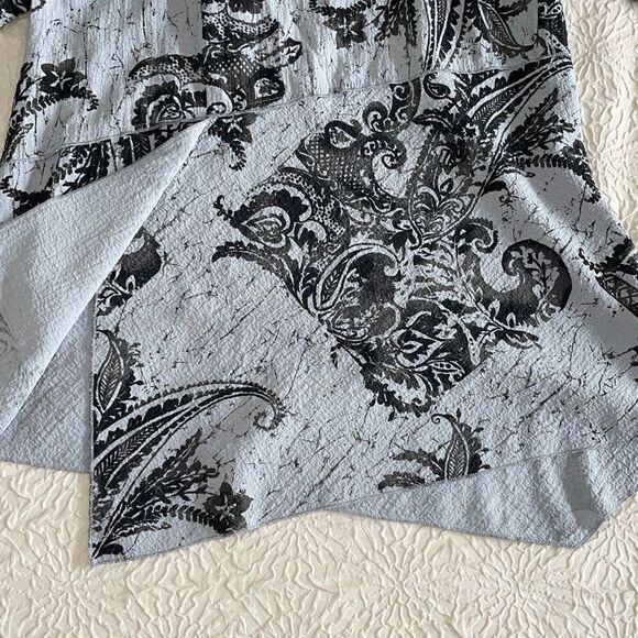 Habitat Clothes To Live In Asymmetrical‎ Blouse Paisley Print Size XS Gray Black - Picture 6 of 11